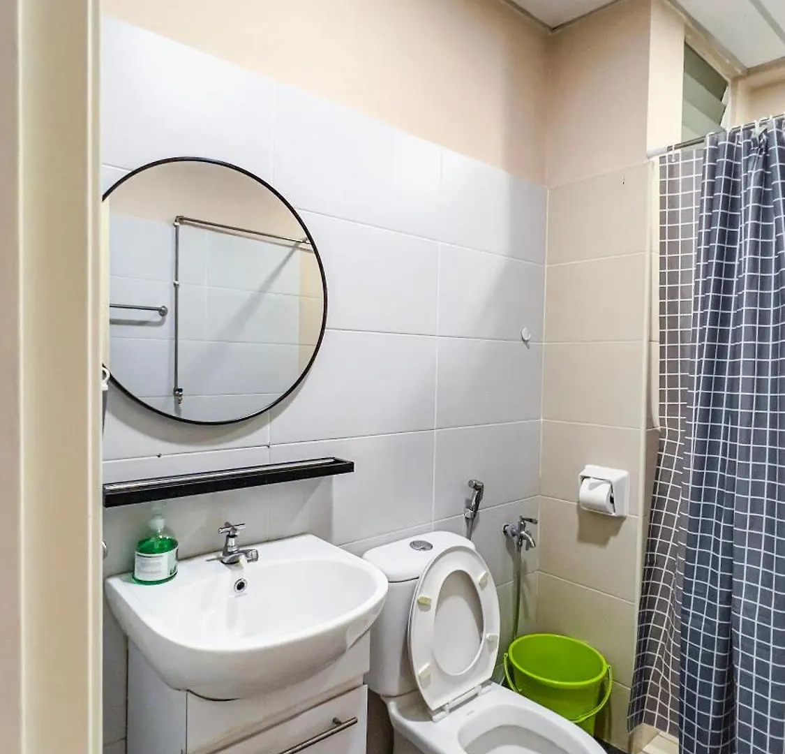 Cozy Milky Home Mount Austin Jb 5 Pax Johor Bahru Malaysia