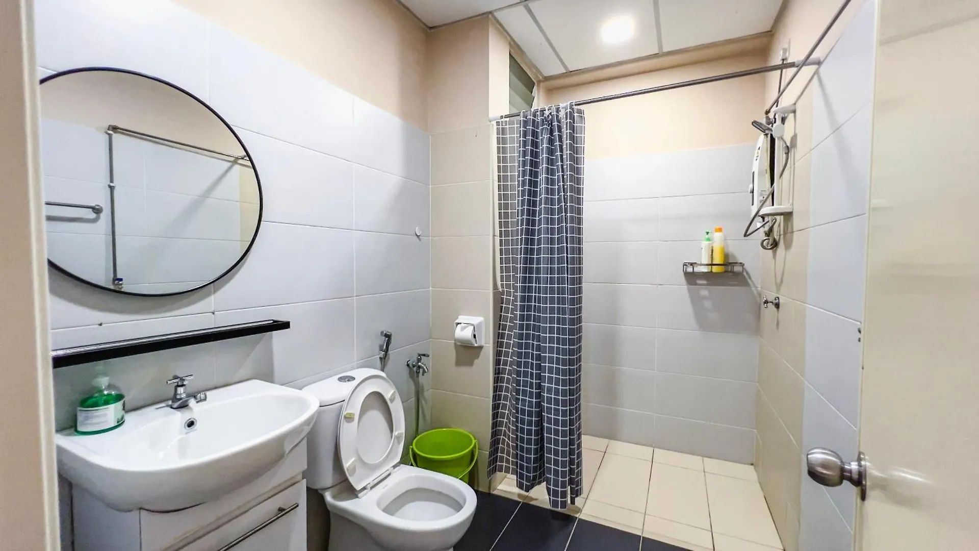 Apartment Cozy Milky Home Mount Austin Jb 5 Pax Johor Bahru